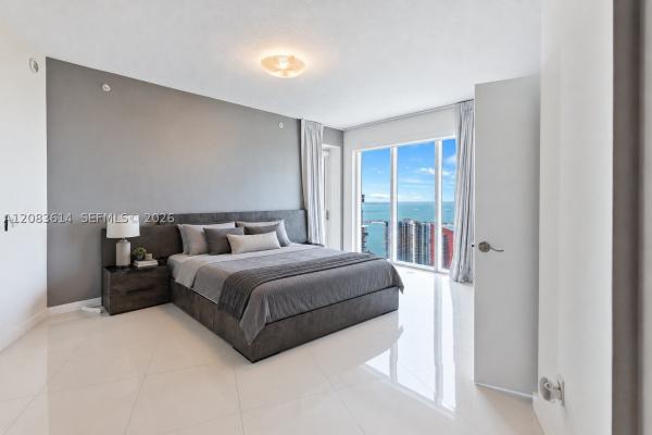 Infinity At Brickell, 60 SW 13th St #3800, Miami, Florida 33130, image 2