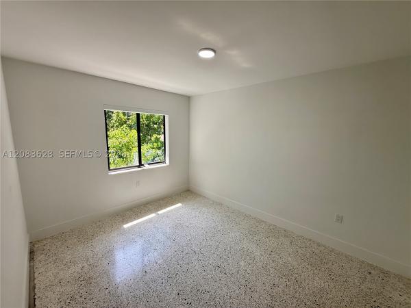 180 NE 57th St #14, Miami, Florida 33137, image 2