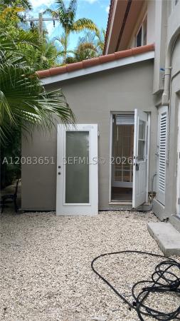 Edgewater Of Coral Gables, 1 Edgewater Dr #103, Coral Gables, Florida 33133, image 2