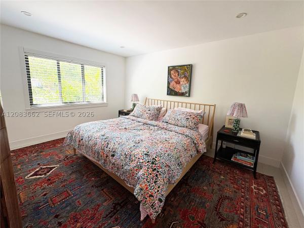 Tropical Isle Homes, 225 W Heather Dr, Key Biscayne, Florida 33149, image 3