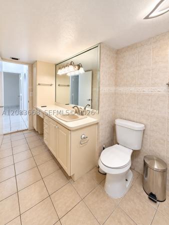 Borel, 911 NW 30th Pl, Miami, Florida 33125, image 1