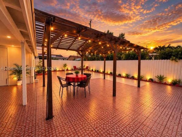 Borel, 911 NW 30th Pl, Miami, Florida 33125, image 3