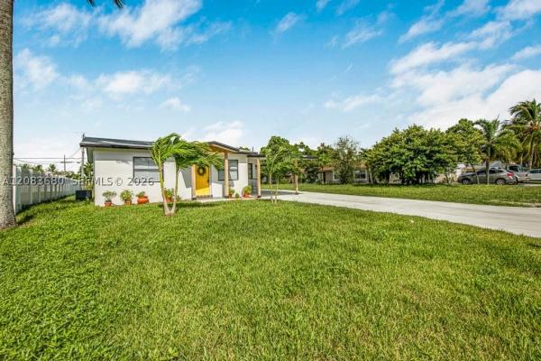 Atlantic Gardens Delray, 218 SW 10th Ave, Delray Beach, Florida 33444, image 3