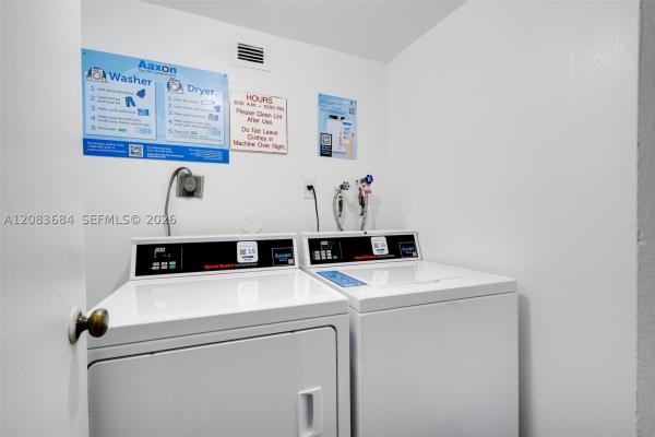 Del Prado, 18071 Biscayne Blvd #PH-03-3, Aventura, Florida 33160, image 1