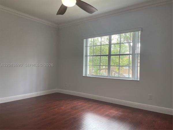 Emerald Courts, 16242 Emerald Cove Rd, Weston, Florida 33331, image 3