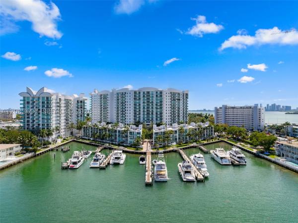 360, 7900 Harbor Island Dr #710, North Bay Village, Florida 33141, image 2