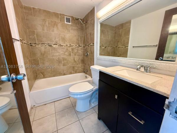 16450 NW 2nd Ave #309, Unincorporated Dade County, Florida 33169, image 3