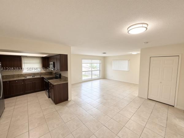 Robertson Park, 1904 SW 2nd St #1-7, Fort Lauderdale, Florida 33312, image 3