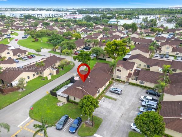 6552 NW 172nd Ln, Hialeah, Florida 33015, image 2