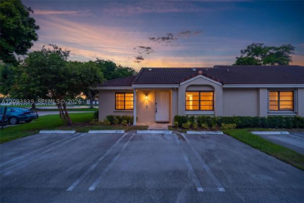 6552 NW 172nd Ln, Hialeah, Florida 33015, image 1