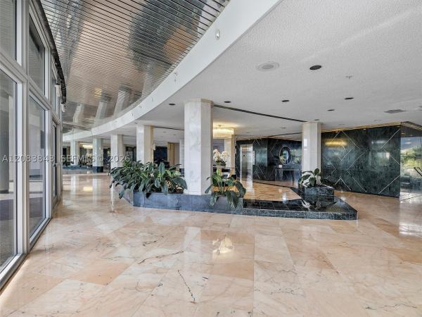 King Cole, 900 Bay Dr #601, Miami Beach, Florida 33141, image 2