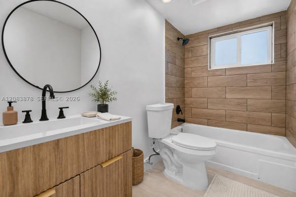 Las Brisas, 1939 Jefferson St #204, Hollywood, Florida 33020, image 3