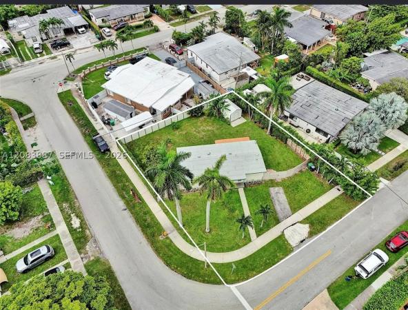 11250 SW 46th St, Unincorporated Dade County, Florida 33165, image 1