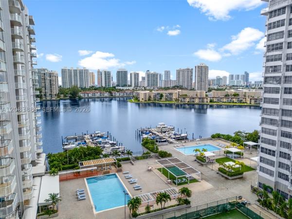 Del Prado, 18071 Biscayne Blvd #PH-04-3, Aventura, Florida 33160, image 3