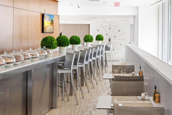 Icon South Beach, 450 Alton Rd #3008, Miami Beach, Florida 33139, image 1