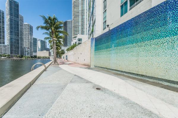 One Miami East, 335 S Biscayne Blvd #1508, Miami, Florida 33131, image 1