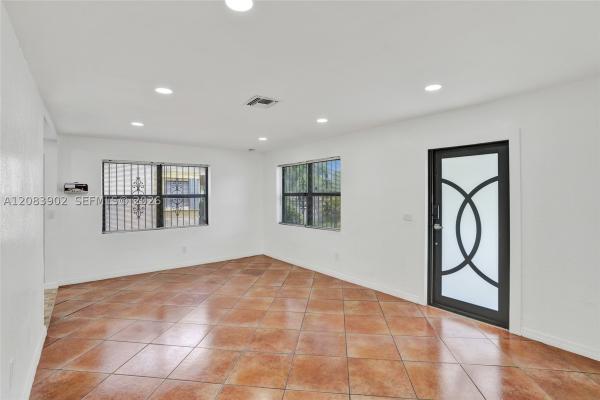 10366 SW 172nd St, Unincorporated Dade County, Florida 33157, image 2