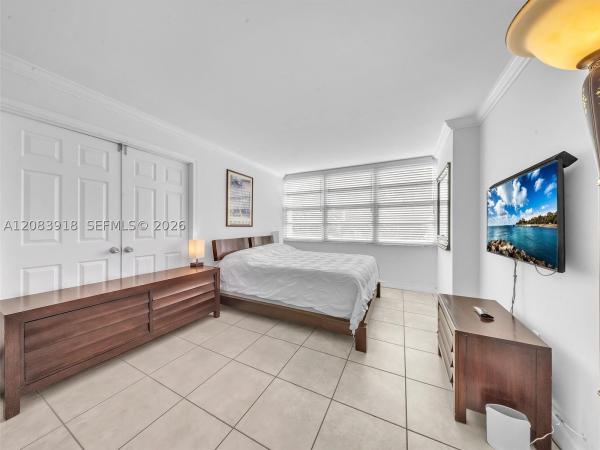 Villa Bay Vista, 2016 Bay Dr #203, Miami Beach, Florida 33141, image 3