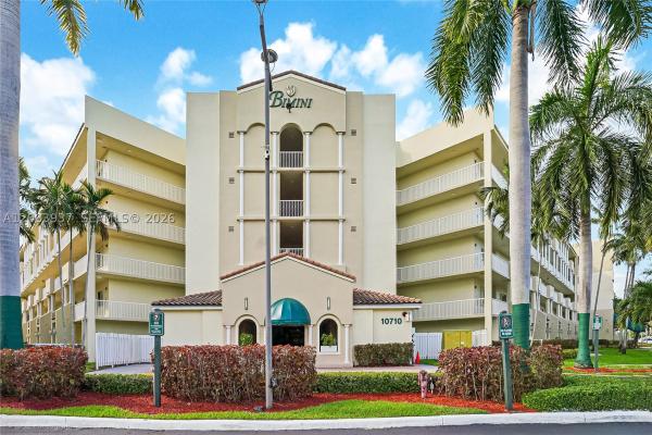 Captiva At Doral Isles, 10710 NW 66th St #313, Doral, Florida 33178, image 2