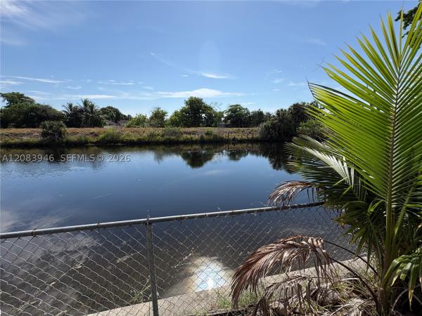 Sunflower, 8250 NW 66th Ter, Tamarac, Florida 33321, image 1