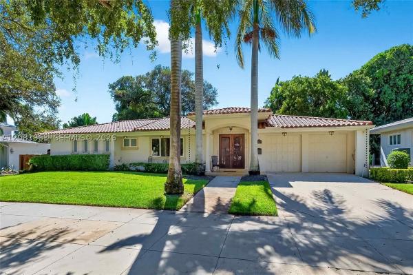 1266 NE 101st St, Miami Shores, Florida 33138, image 3