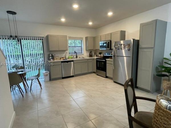 Sebastian Isles, 326 NE 1st Dr, Florida City, Florida 33034, image 3