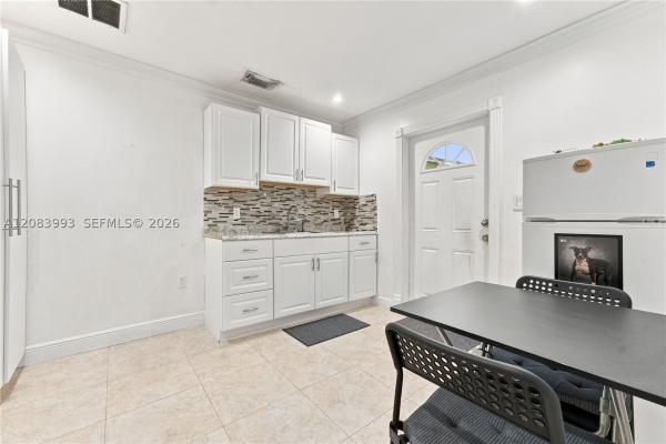 13390 SW 46th Ter, Unincorporated Dade County, Florida 33175, image 2