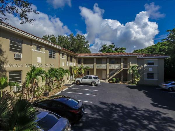 125 Edgewater Dr #14, Coral Gables, Florida 33133, image 1