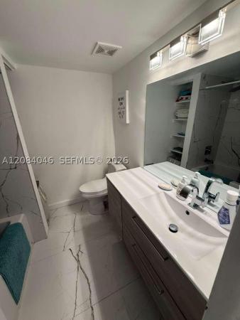 Sailboat Cay, 13499 Biscayne Blvd #1414, North Miami, Florida 33181, image 1