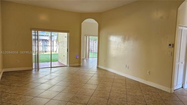 14209 SW 160th Ct, Unincorporated Dade County, Florida 33196, image 2