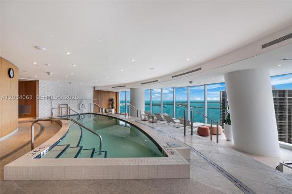 300 Biscayne Blvd Way #3908, Miami, Florida 33131, image 3