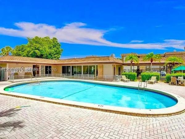 Arrowhead, 2431 SW 82nd Ave #202, Davie, Florida 33324, image 3