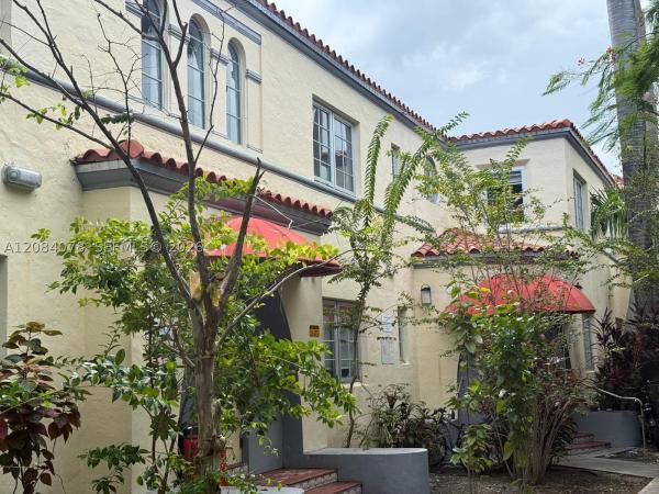 Eva, 1450 Meridian Ave #202, Miami Beach, Florida 33139, image 3