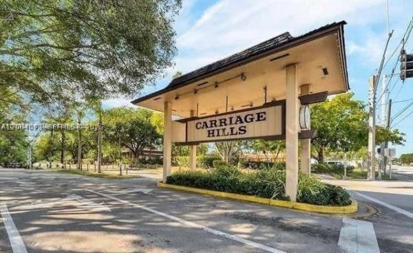 Villas At Carriage Hills Lakeside, 332 Briarwood Cir #2-19, Hollywood, Florida 33024, image 3