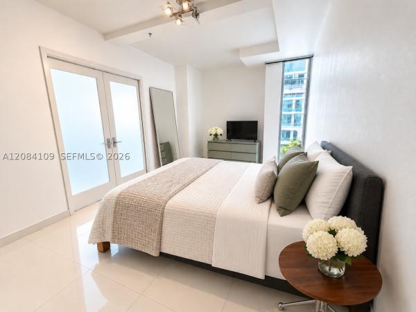 Neo Vertika, 690 SW 1st Ct #602, Miami, Florida 33130, image 2