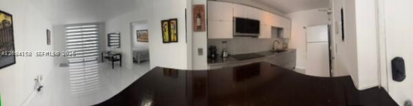 Oceanside Plaza, 5555 Collins Ave #4P, Miami Beach, Florida 33140, image 3