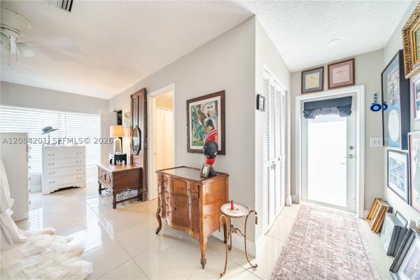 Coral Ridge Isles, Fort Lauderdale, Florida 33334, image 3