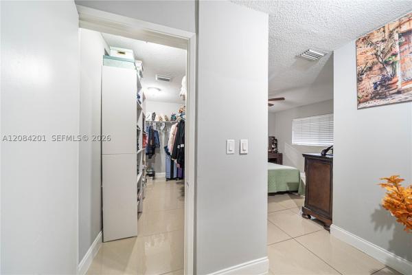 Coral Ridge Isles, Fort Lauderdale, Florida 33334, image 2