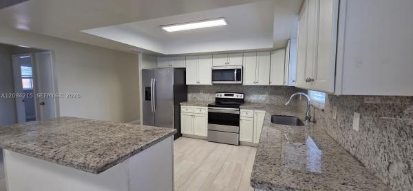 Hollywood Little Ranches, 2639 Taylor St, Hollywood, Florida 33020, image 1