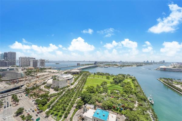 900 Biscayne Bay, 900 Biscayne Blvd #3007, Miami, Florida 33132, image 2