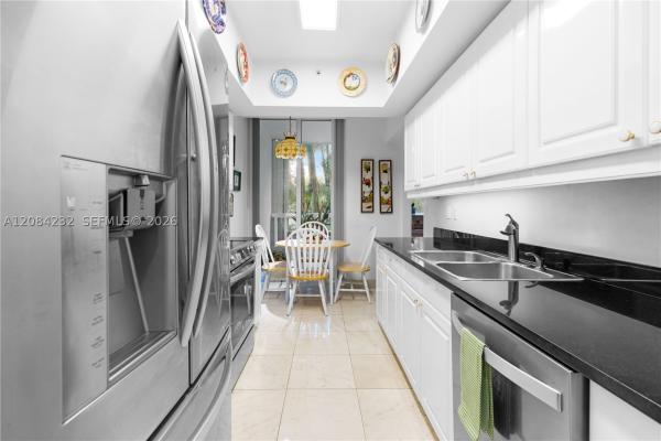 South Tower At The Point, 21055 NE 37th Ave #207, Aventura, Florida 33180, image 2