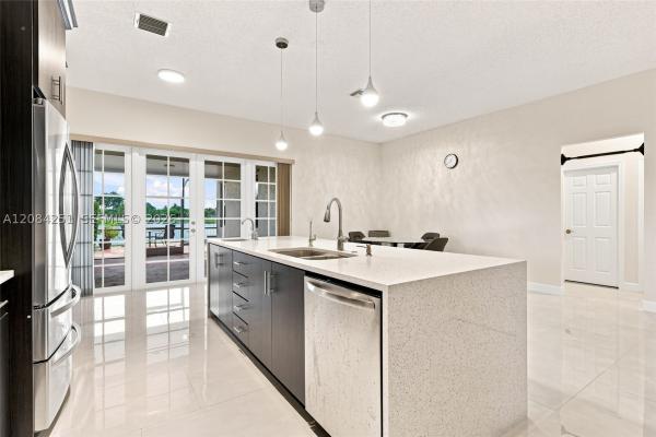 Kingsview, 1421 NW 159th Ave, Pembroke Pines, Florida 33028, image 1