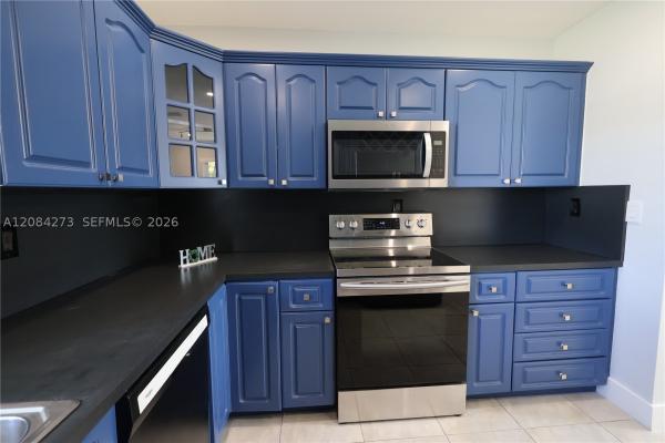 3610 SW 106th Ave, Unincorporated Dade County, Florida 33165, image 2