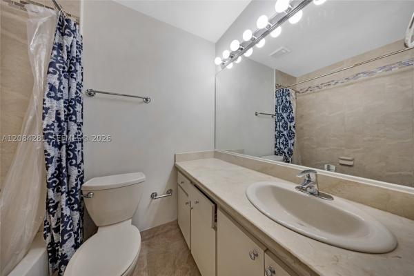 230 Canal St #202, Miami Springs, Florida 33166, image 1