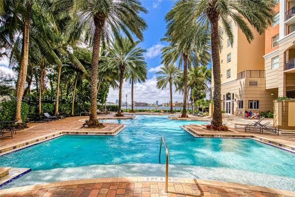 Porto Bellagio, 17150 N Bay Rd #2618, Sunny Isles Beach, Florida 33160, image 3