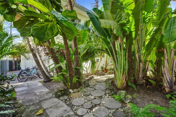 Harmony Villa, 736 Lenox Ave #B7, Miami Beach, Florida 33139, image 1