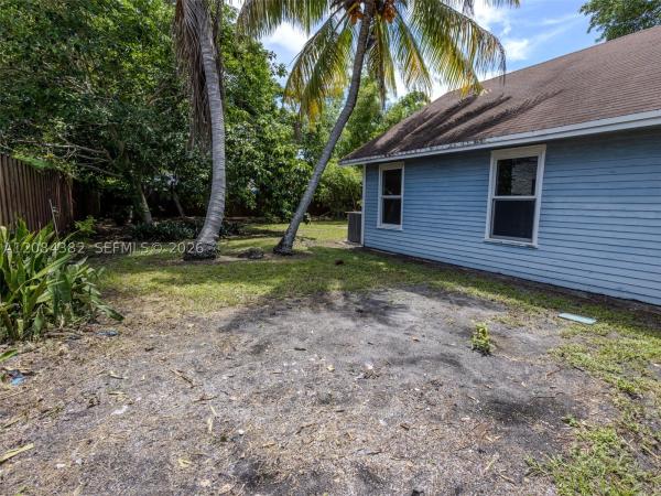 Griffing Biscayne Park Estates, 520 NE 129th St, North Miami, Florida 33161, image 1
