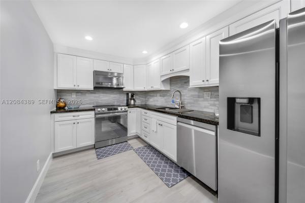 Galt Towers, 4250 Galt Ocean Dr #1J, Fort Lauderdale, Florida 33308, image 3