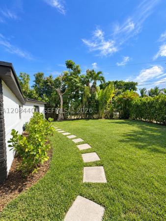 Carl Byoir, 930 NE 163rd St, North Miami Beach, Florida 33162, image 1