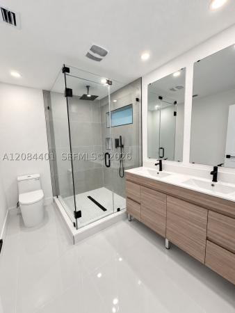 Carl Byoir, 930 NE 163rd St, North Miami Beach, Florida 33162, image 3